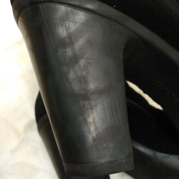 Aquatalia Black Suede Stretch Ankle Boots Womens 9.5 Heels Buckle Side Zip - Picture 9 of 12